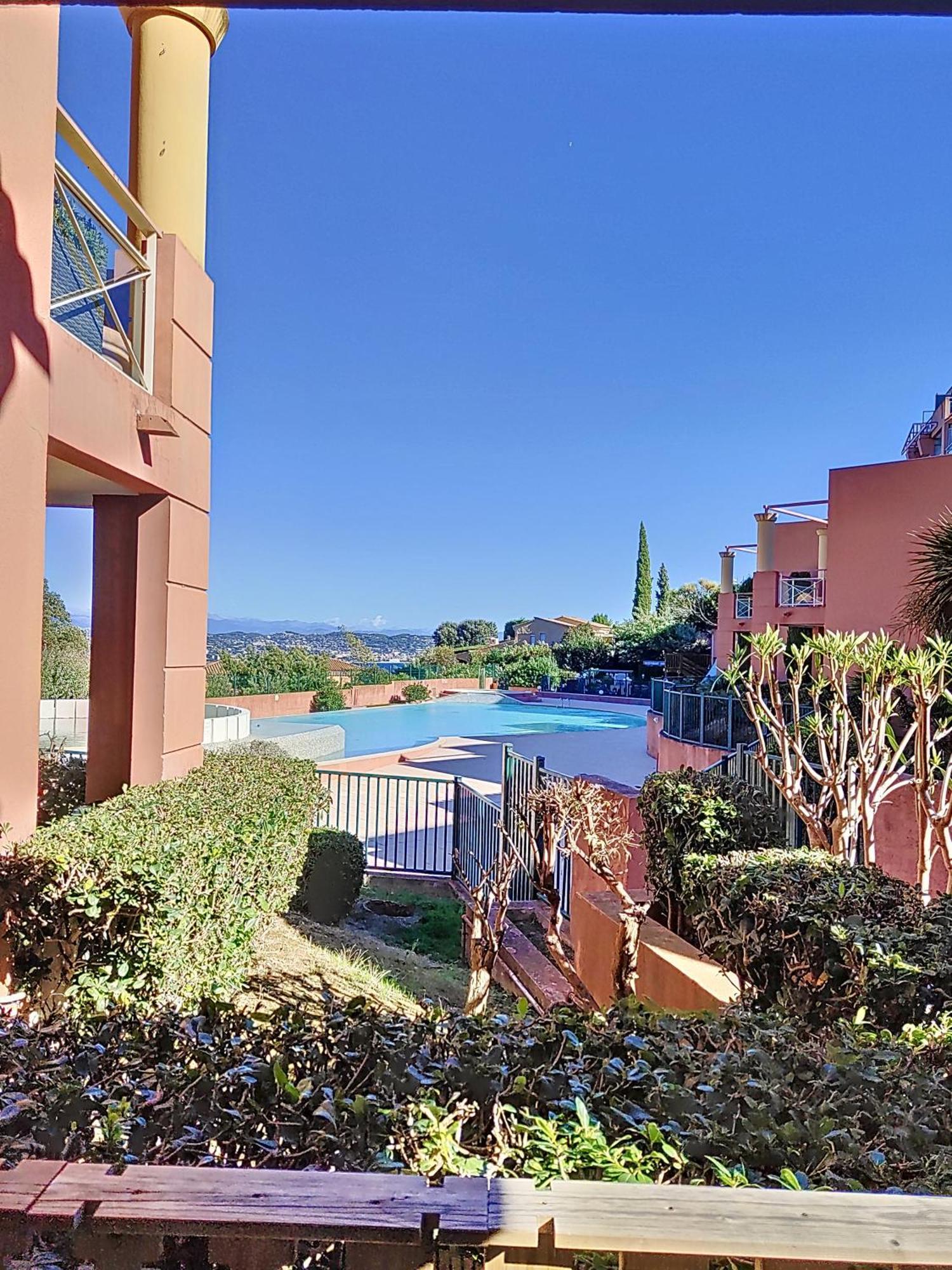 Appartement Vue Mer, Piscine, Free Parking à Théoule-sur-Mer Extérieur photo